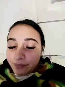 Juanamd1 online show from 12.10.24