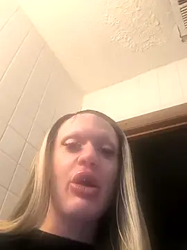 ImCarolinaCutiexxx online show from 09.17.25