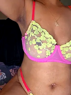 Lunadelisla online show from 12.14.25