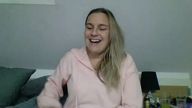 scrummymummy2 online show from 01.08.26