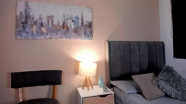 dakotaa   online show from 01.04.25