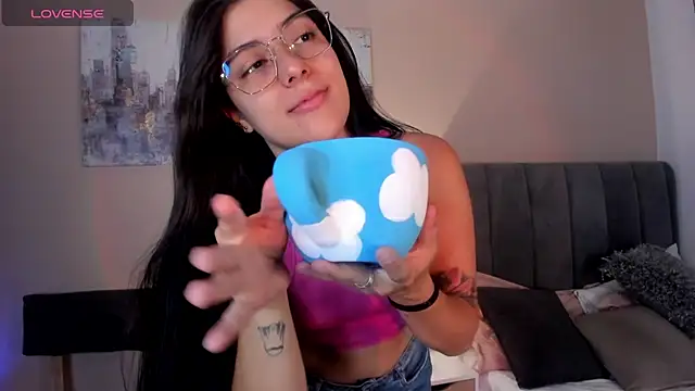 dakotaa   online show from 01.22.25