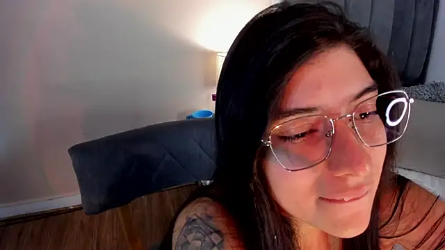 dakotaa   online show from 02.20.25