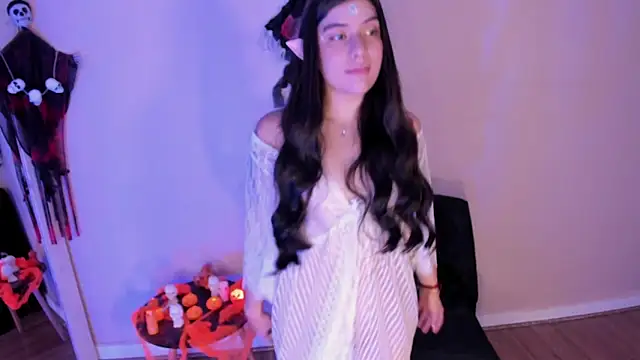 dakotaa   online show from 10.31.25