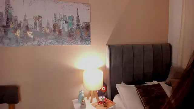 dakotaa   online show from 12.16.25