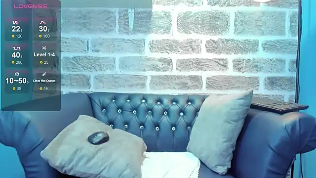 Nahiajhonson  online show from 01.22.25