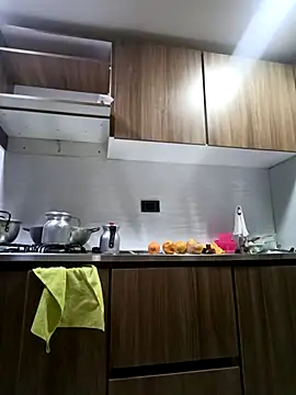 coral smitth online show from 10.16.25