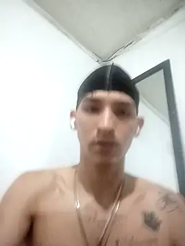 Snapshot of MasterSEX420 chatting on 12.21.24 MasterSEX420 online show from 12.21.24