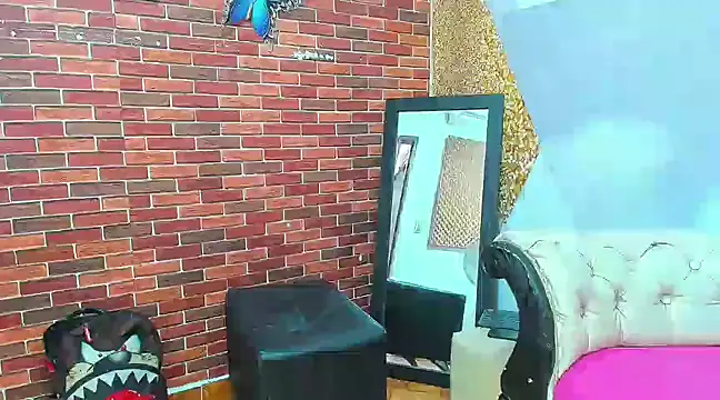 Snapshot of MasterSEX420 chatting on 02.13.25 MasterSEX420 online show from 02.13.25