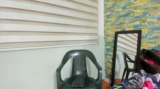 Snapshot of MasterSEX420 chatting on 02.14.25 MasterSEX420 online show from 02.14.25