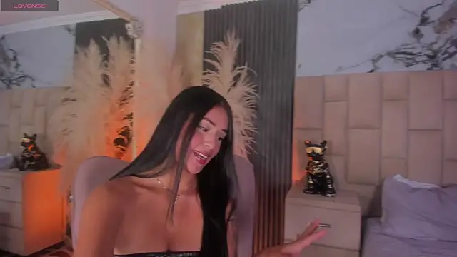 EmmaTorres  online show from 02.27.26