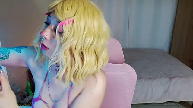 mily milk  online show from 02.23.25