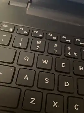 Snapshot of Jan202403 chatting on 10.19.25 Jan202403 online show from 10.19.25