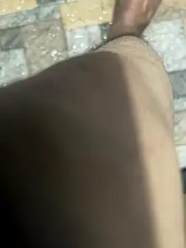 Snapshot of zeck80 chatting on 11.09.25 zeck80 online show from 11.09.25