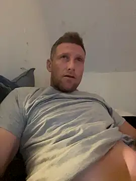 aaronmc311840 online show from 09.24.25
