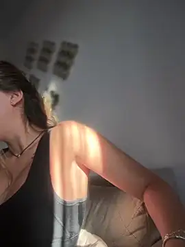 RaquelleDevon online show from 09.24.25