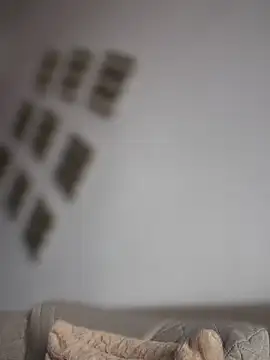 RaquelleDevon online show from 10.18.25