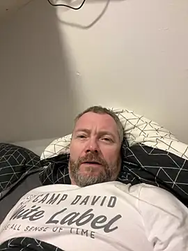 Snapshot of Rockburg chatting on 12.24.24 Rockburg online show from 12.24.24