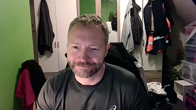 Snapshot of Rockburg chatting on 12.25.24 Rockburg online show from 12.25.24