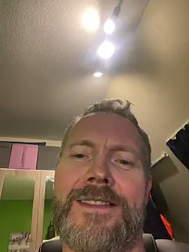 Snapshot of Rockburg chatting on 01.02.25 Rockburg online show from 01.02.25