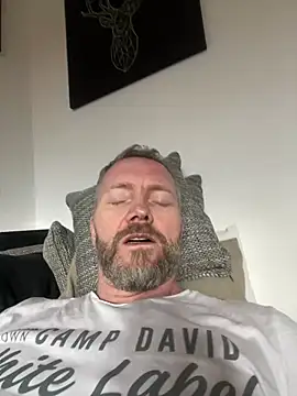 Snapshot of Rockburg chatting on 03.12.25 Rockburg online show from 03.12.25