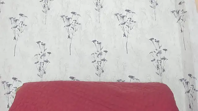Mia candy 0 online show from 01.09.25