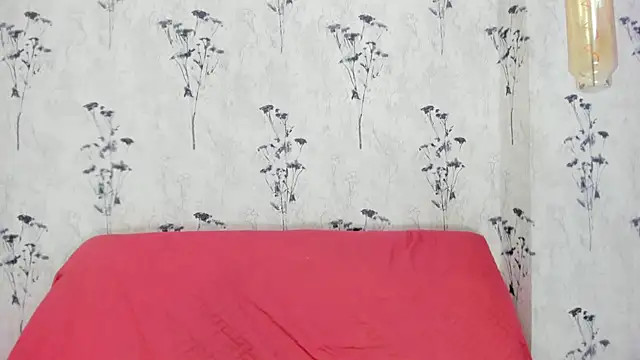 Mia candy 0 online show from 01.18.25