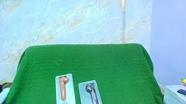 Mia candy 0 online show from 11.27.25