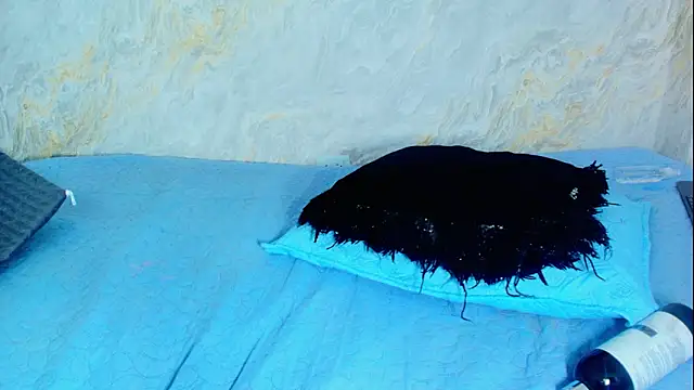 Mia candy 0 online show from 02.27.26