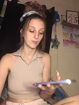 indie-rayne online show from 12.16.24