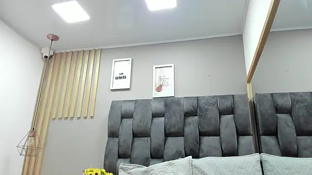 Snapshot of camila__herrera chatting on 12.13.24 camila herrera online show from 12.13.24