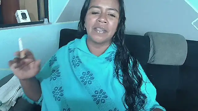 Snapshot of saggil23 chatting on 04.23.26 saggil23 online show from 04.23.26