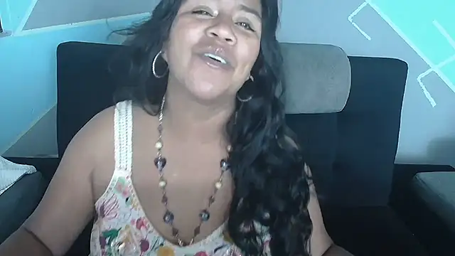 Snapshot of saggil23 chatting on 07.05.26 saggil23 online show from 07.05.26