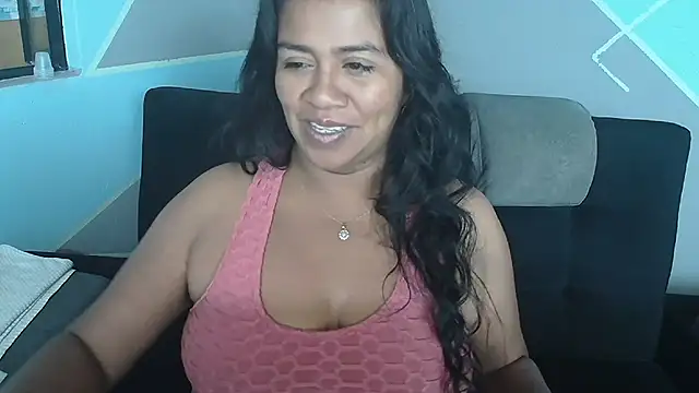 Snapshot of saggil23 chatting on 07.12.26 saggil23 online show from 07.12.26
