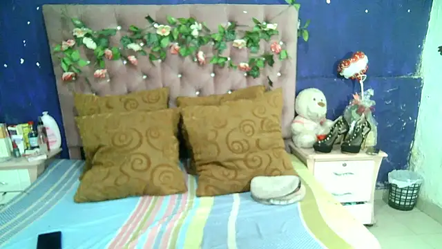 ValeriaTsx online show from 12.14.25