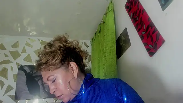 Kazsandraa online show from 11.09.25