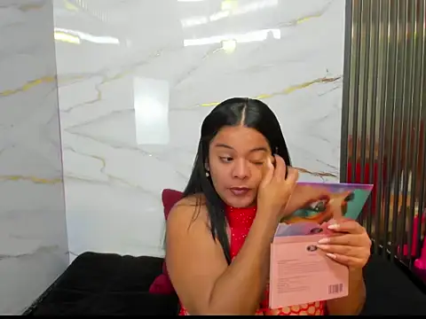 Sam-Evans-hot online show from 11.29.25