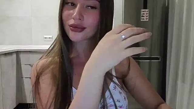 Snapshot of Cinderella____ chatting on 02.10.26 Cinderella online show from 02.10.26