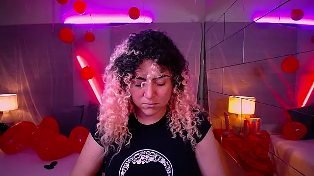 Kateryn  online show from 02.18.25