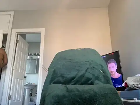 ChiRaqb8 online show from 10.05.25