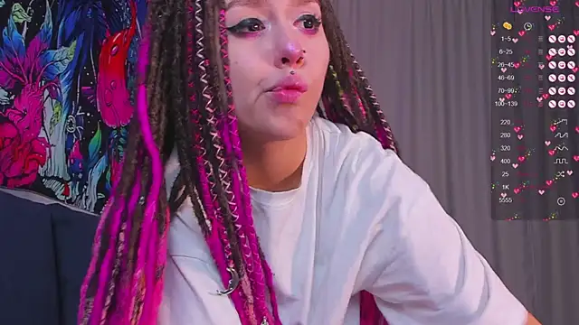 Snapshot of Grace_Walker chatting on 02.09.25 Grace Walker online show from 02.09.25