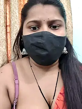 Snapshot of Hotty-simran chatting on 10.16.25 Hotty-simran online show from 10.16.25