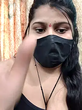 Snapshot of Hotty-simran chatting on 10.30.25 Hotty-simran online show from 10.30.25