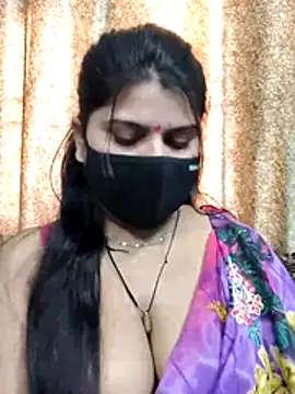 Snapshot of Hotty-simran chatting on 02.21.26 Hotty-simran online show from 02.21.26