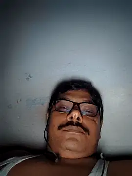 Snapshot of Srmotrs chatting on 02.02.26 Srmotrs online show from 02.02.26