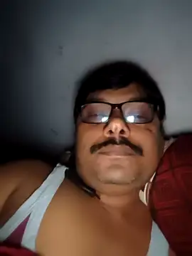 Snapshot of Srmotrs chatting on 02.12.26 Srmotrs online show from 02.12.26