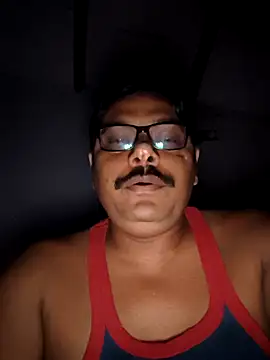 Snapshot of Srmotrs chatting on 03.01.26 Srmotrs online show from 03.01.26