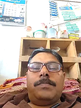 Snapshot of Srmotrs chatting on 03.02.26 Srmotrs online show from 03.02.26