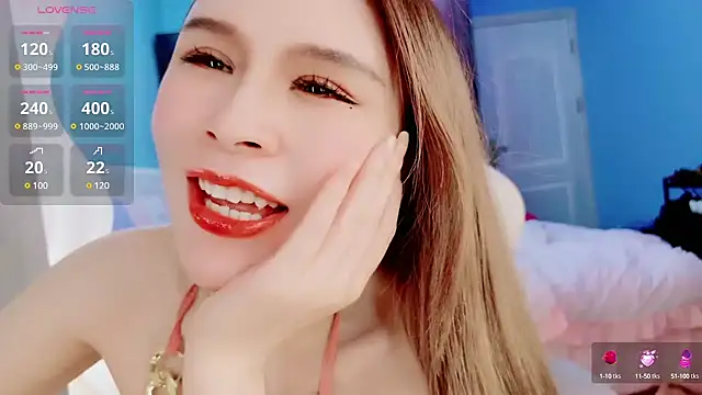 Snapshot of HU131452 chatting on 02.26.25 HU131452 online show from 02.26.25
