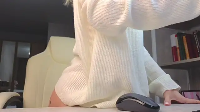 Marietta Castro online show from 04.18.26